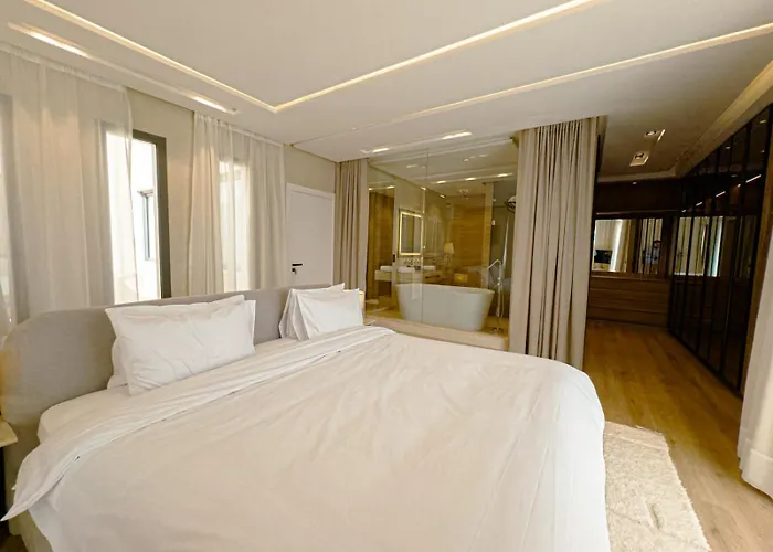Villa Tolede By Thecasaedition